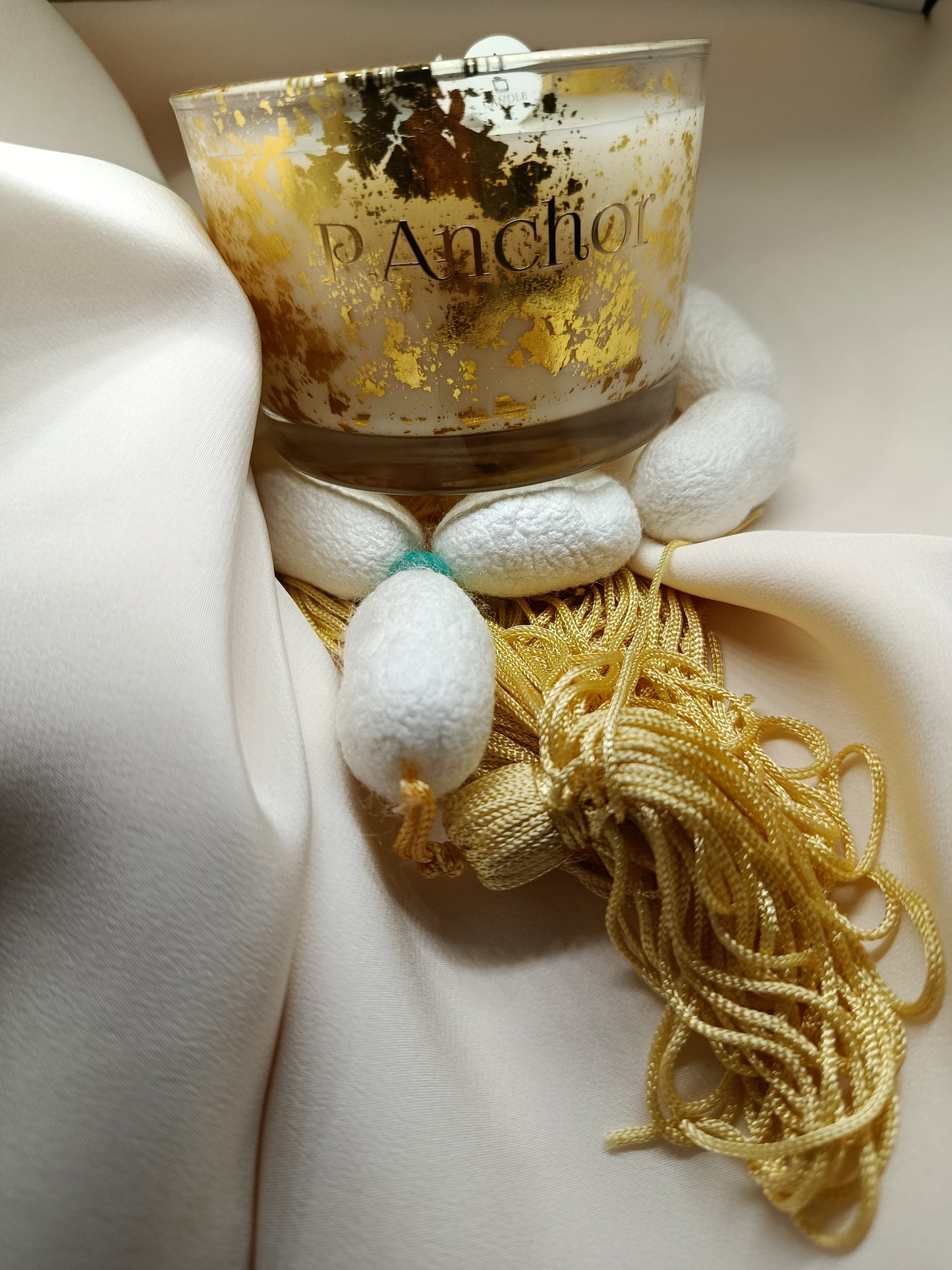 SILK CANDLE